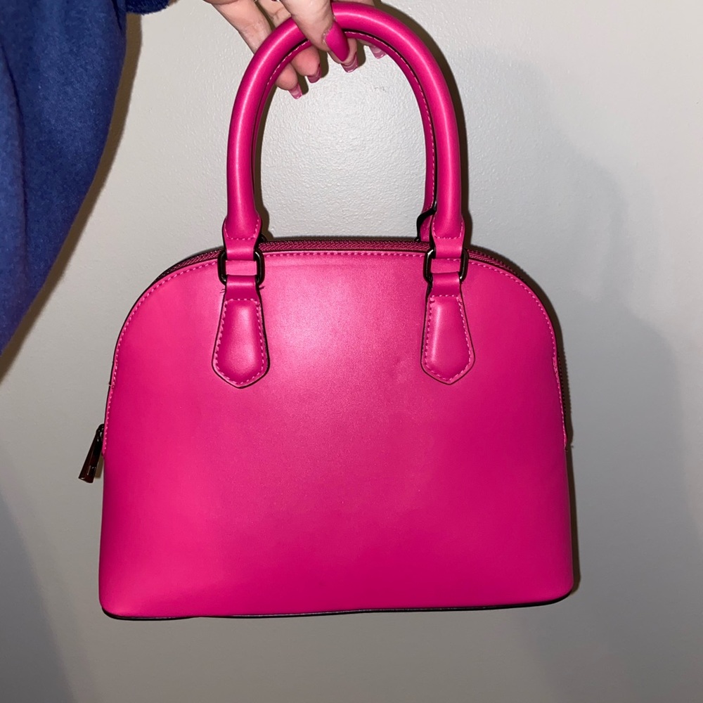 SOLD🌟 Pink Target Purse